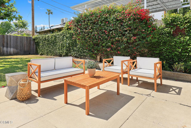 1309 Sinaloa Avenue, Pasadena CA: https://media.crmls.org/mediaz/5a0a53d2-70e6-479c-b23b-6b0f719deacb.jpg