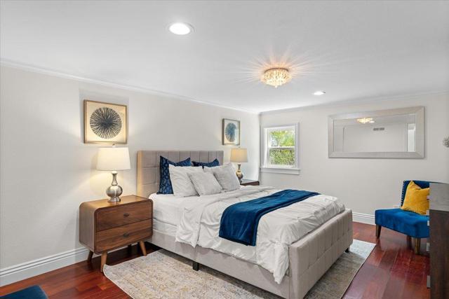 Image 32 of 54 For 10387 Avenida Lane