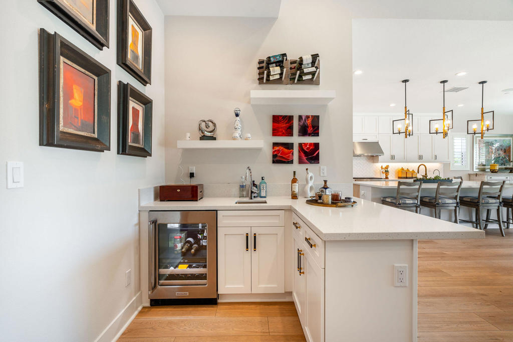 MLS #219136117DA image #4