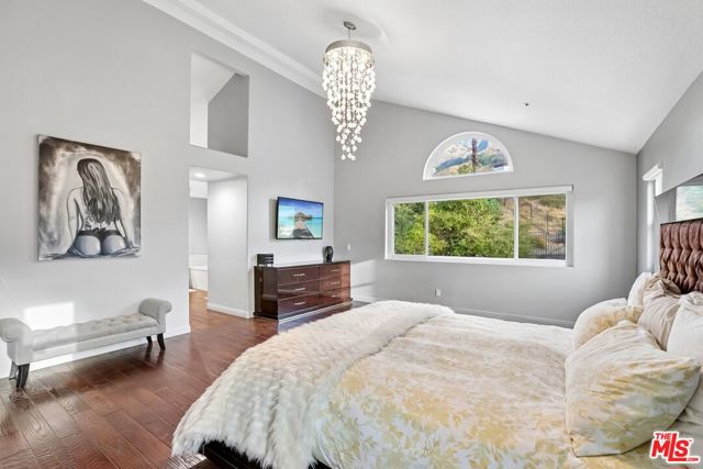 4 Bed Home for Sale in Los Angeles, California