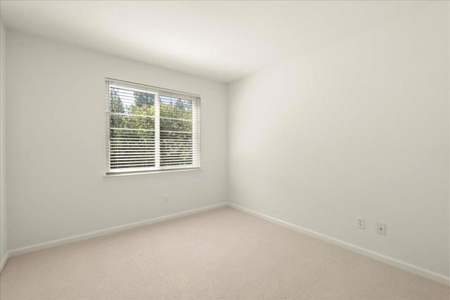 105 Estrada Drive, Mountain View CA: https://media.crmls.org/mediaz/5a0ccc09-3a3f-4656-a426-3d4d756295a8.jpg