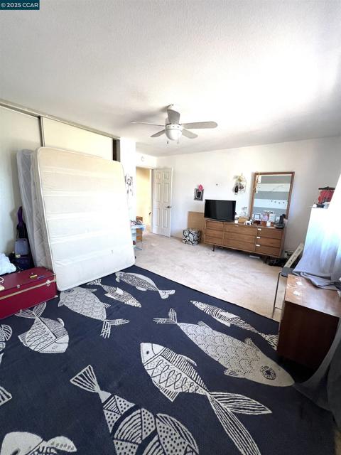 1170 Mills Place, Oakley CA: https://media.crmls.org/mediaz/5a0dbd7f-13ba-4298-ae60-267b38b12aed.jpg