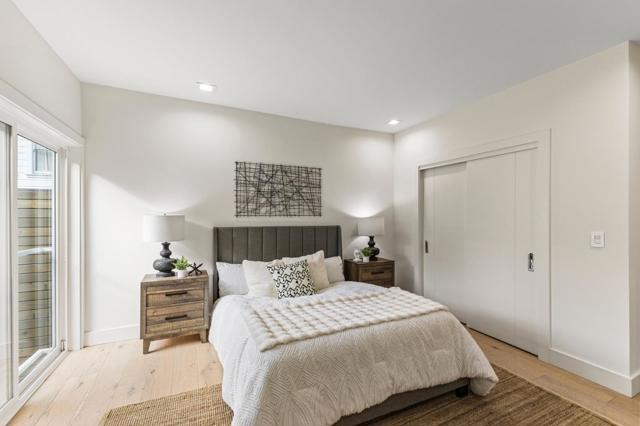 6423 California Street, San Francisco CA: https://media.crmls.org/mediaz/5a0e439b-3d18-4842-813a-dd380aa83248.jpg