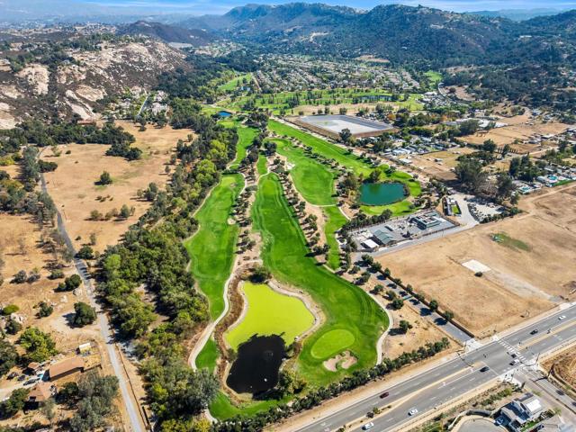 Detail Gallery Image 2 of 12 For 28007 Harvest Ct, Valley Center,  CA 92082 - 4 Beds | 2/1 Baths