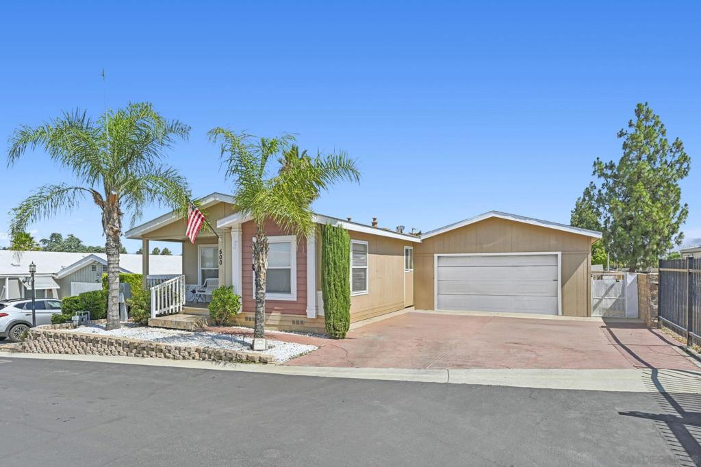 500 Bahama Drive
