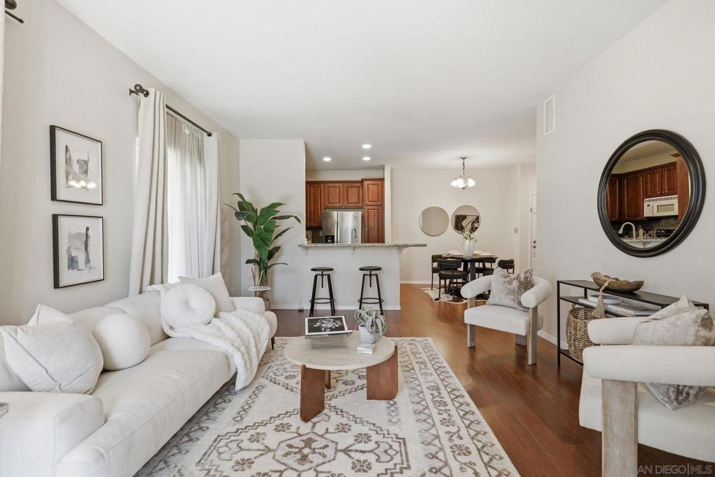 550 Camino De La Reina - photo 4