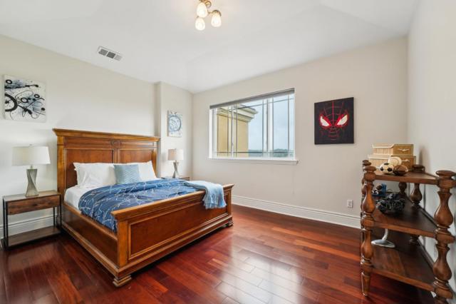 Image 84 of 112 For 7184 Glenview Drive