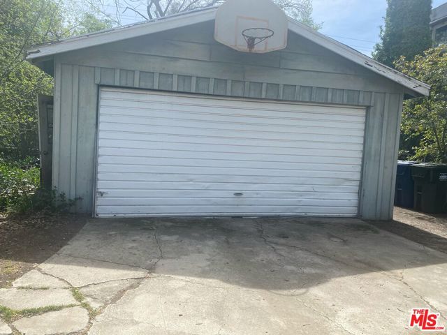 29209 Lakeshore Drive photo 2