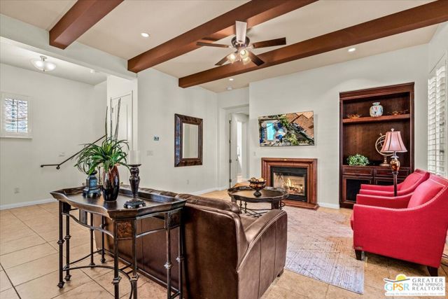 48472 Legacy Drive, La Quinta CA: https://media.crmls.org/mediaz/5a1427d9-632a-463f-b1be-1a143615f446.jpg