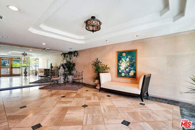 Drew Fenton | 11690 Montana Avenue Los Angeles CA | MLS: 7295317 Drew Fenton | 11690 Montana Avenue Los Angeles CA | MLS: 7295317