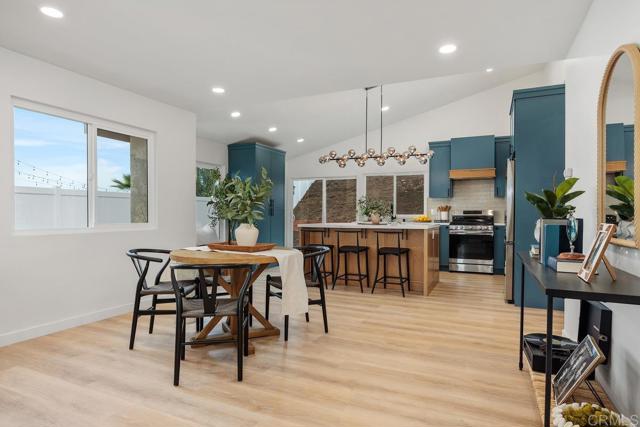 Detail Gallery Image 16 of 38 For 6428 Chiriqui Ln, Carlsbad,  CA 92009 - 3 Beds | 2 Baths