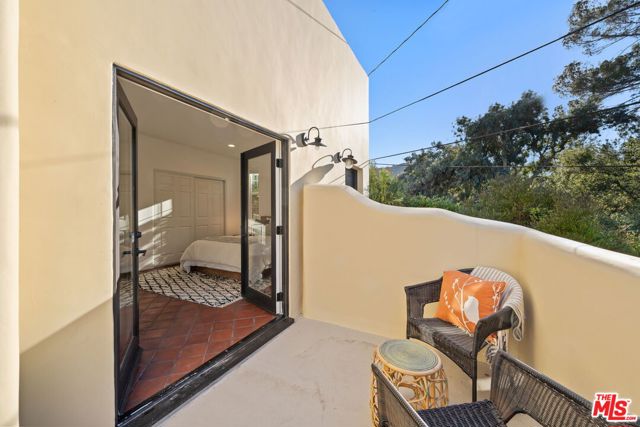 Drew Fenton | 25648 Timpangos Drive Calabasas CA | MLS: 7491855