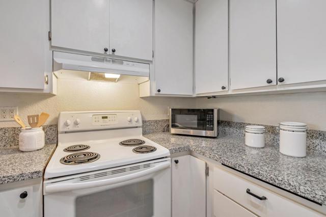 1249 Coyote Creek Place, San Jose CA: https://media.crmls.org/mediaz/5a19afcb-b23e-4b74-824e-09a0fb37d906.jpg