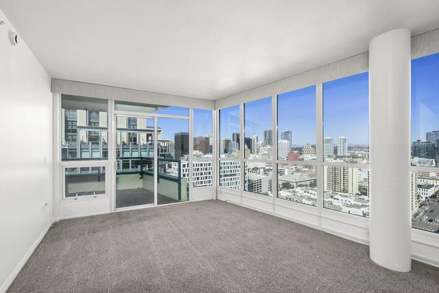 555 Front Street, San Diego CA: https://media.crmls.org/mediaz/5a19b403-c3a5-42ee-b5d3-54aaeb6f8356.jpg