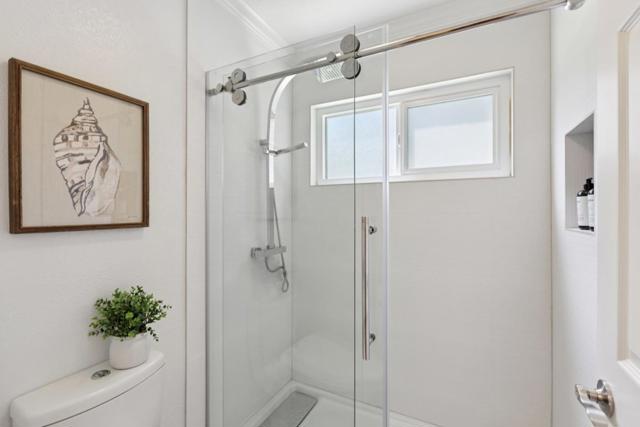 919 Shoreline Drive, San Mateo CA: https://media.crmls.org/mediaz/5a1e39d8-a30a-4820-9e48-1a3f3f9708a1.jpg