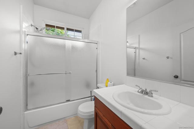 13226 Ireland Ln, San Diego CA: https://media.crmls.org/mediaz/5a1eb477-02e2-4dd0-96c2-27d068c8ddde.jpg