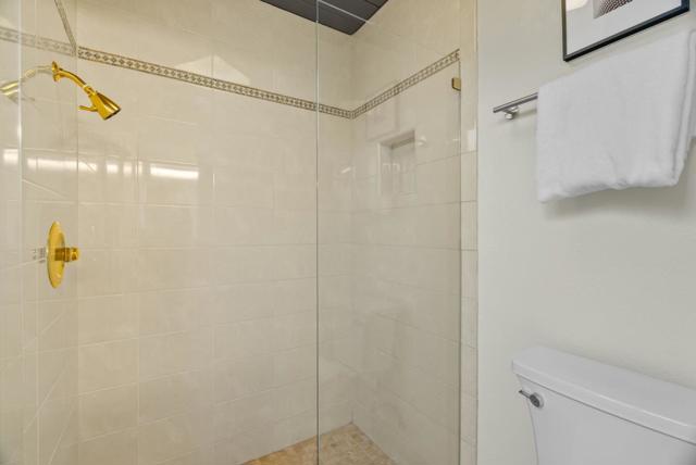 1339 Lennox Way, Sunnyvale CA: https://media.crmls.org/mediaz/5a1ed15a-ba43-4ed7-8eed-39c504a776f6.jpg