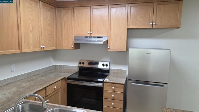 1333 N Camino Alto, Vallejo CA: https://media.crmls.org/mediaz/5a1ef78e-7509-4070-ba95-215c37cb9d4f.jpg