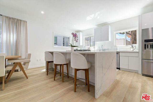 8226 Fountain Avenue, West Hollywood CA: https://media.crmls.org/mediaz/5a1f14af-a8d0-4d0a-8acc-2a0f07c1b437.jpg