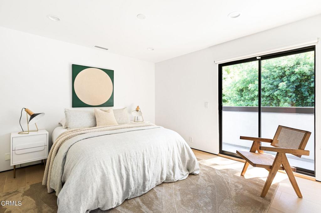 11210 Briarcliff LaneStudio City img 14