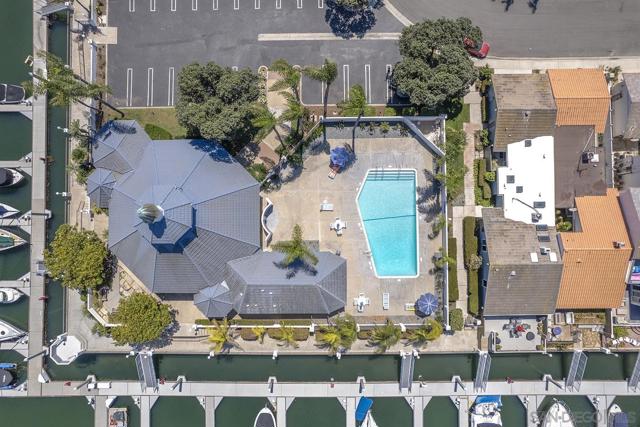 Image 47 of 55 For 6 Bahama Bnd