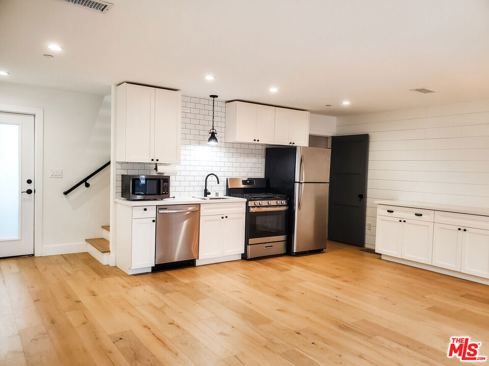 11221 Hannum Avenue #A