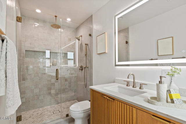 Detail Gallery Image 28 of 50 For 7932 Woodlake Ave, West Hills,  CA 91304 - 4 Beds | 3 Baths