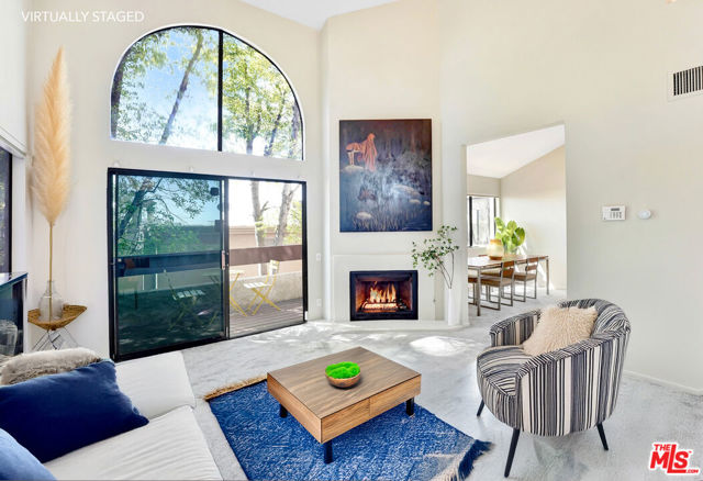 1979 Grace Avenue, Los Angeles CA: https://media.crmls.org/mediaz/5a238b52-e0c7-485c-90d3-baf270370464.jpg