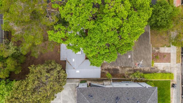 30 Clinton Street, Redwood City CA: https://media.crmls.org/mediaz/5a2437dd-f2f7-4cdc-8502-c3a413c2066a.jpg