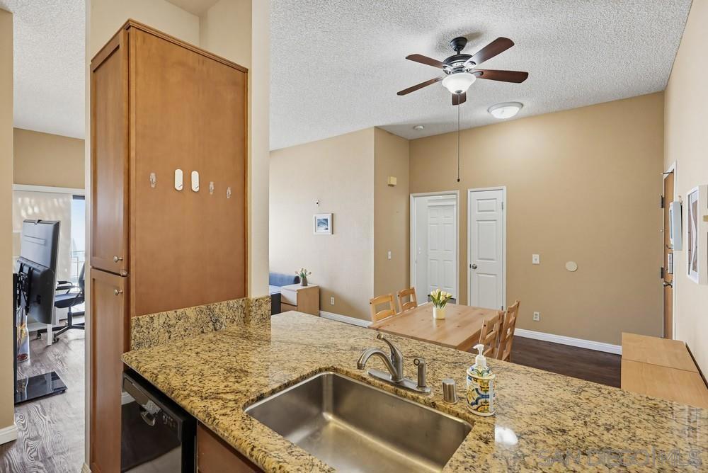 8324 Regents Rd - photo 12