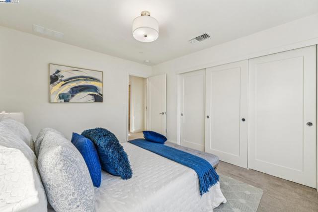 37898 Seafarer Road, Newark CA: https://media.crmls.org/mediaz/5a25863d-3cff-4af0-8175-f7f0cf9b648b.jpg