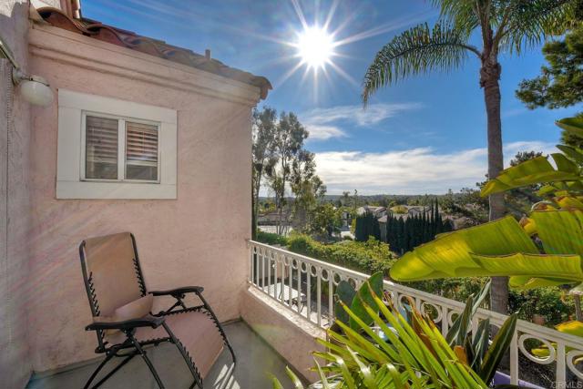 Detail Gallery Image 27 of 39 For 1477 Genoa Dr, Vista,  CA 92081 - 3 Beds | 2/1 Baths