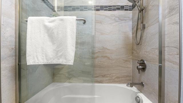 12714 Lantana Avenue, Saratoga CA: https://media.crmls.org/mediaz/5a29cf8a-5696-4d29-bd65-bc55217f2dc4.jpg