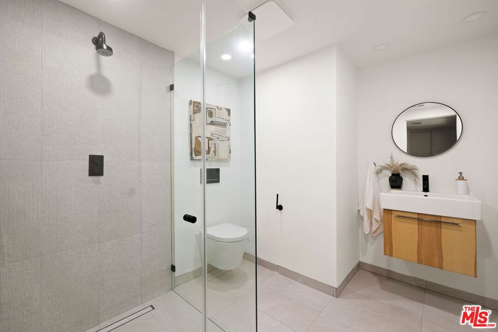 MLS #26886647 image #16