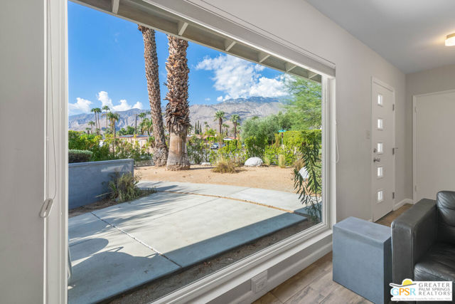 1420 E San Jacinto Way, Palm Springs, CA 92262
