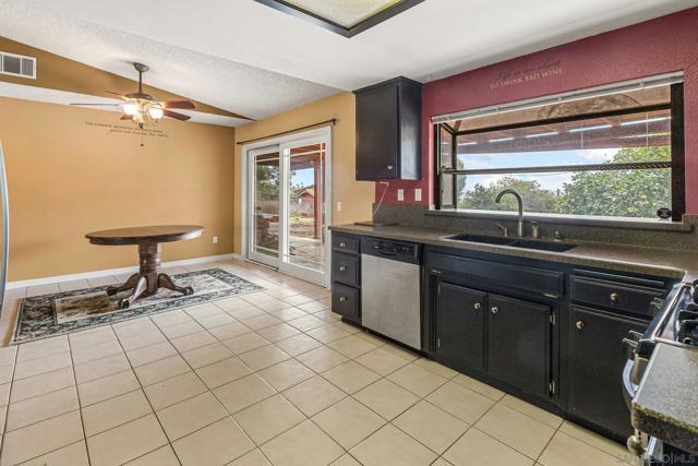 12313 Winter Gardens Dr, Lakeside CA: https://media.crmls.org/mediaz/5a2ad0d2-079a-41e2-8dd4-355b0c1e5214.jpg