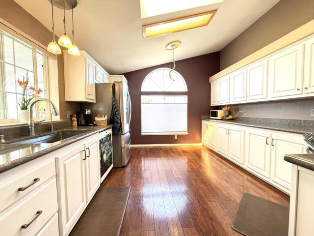 1220 Tasman Drive, Sunnyvale CA: https://media.crmls.org/mediaz/5a2bd792-0327-4a02-92be-fd2b9b7f137a.jpg