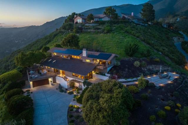 13369 Middle Canyon Road, Carmel Valley CA: https://media.crmls.org/mediaz/5a2c4dcf-9bb4-4a79-a992-ed587e34d0fa.jpg