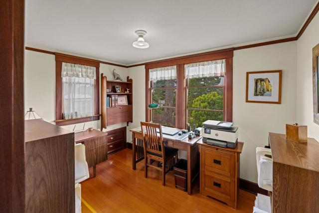 944 Bayview Avenue, Pacific Grove CA: https://media.crmls.org/mediaz/5a2c59e8-8d6b-4805-bb89-ad84fd935704.jpg