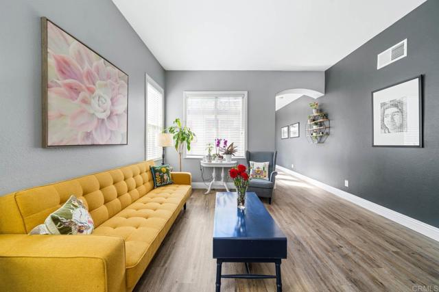 2552 Saddlehorn Drive, Chula Vista CA: https://media.crmls.org/mediaz/5a2c7a36-30c4-45ba-b955-025b73a244b5.jpg