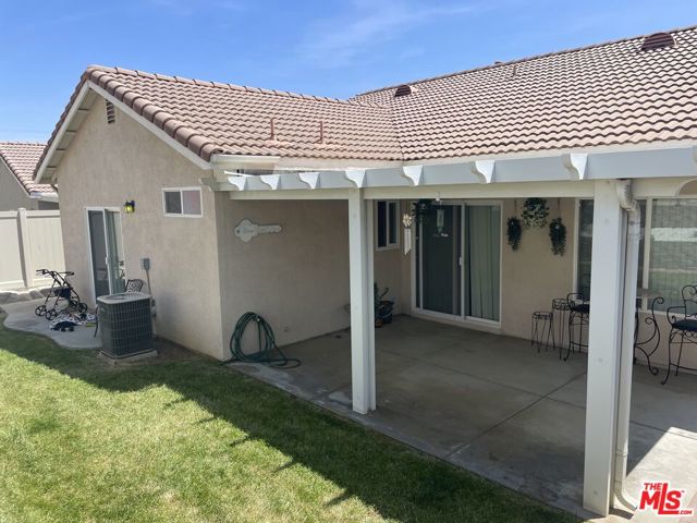 2683 Gusty Way, Banning CA: https://media.crmls.org/mediaz/5a2d35eb-09ad-4323-936c-799607c903e8.jpg