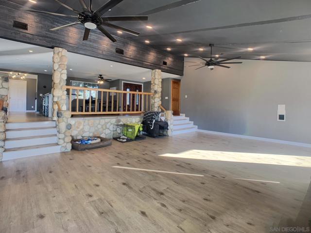 27332 Cool Water Ranch RD, Valley Center CA: https://media.crmls.org/mediaz/5a2daabd-aad5-4781-93b2-b509266e557f.jpg