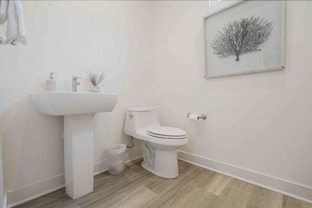 Detail Gallery Image 17 of 43 For 100 Evergreen Ave #3,  Imperial Beach,  CA 91932 - 2 Beds | 2/1 Baths
