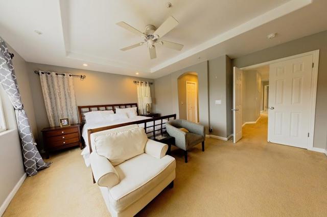 1018 Melville Street, Salinas CA: https://media.crmls.org/mediaz/5a302baa-f336-479a-ba89-09434971f9c9.jpg