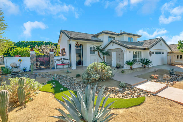 80687 Veranda Lane, Indio CA: https://media.crmls.org/mediaz/5a3096d3-1b91-41d9-9a7d-f779b83835cb.jpg