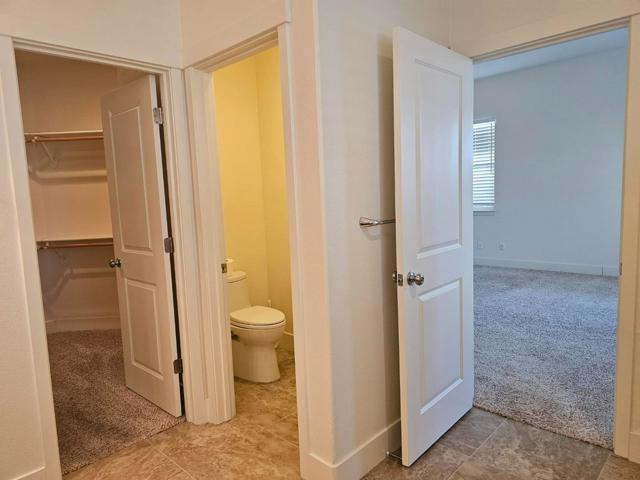 1703 Cobblefield Lane, Los Banos CA: https://media.crmls.org/mediaz/5a31e28f-49a5-41ad-b639-12f178a8095f.jpg