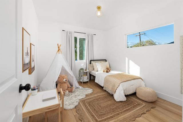 2103 Garfield, San Diego CA: https://media.crmls.org/mediaz/5a31e5da-4b48-49da-927b-c8fb02691466.jpg