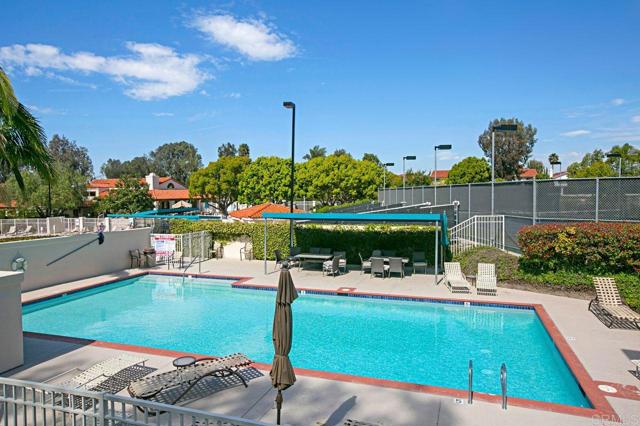 Detail Gallery Image 39 of 45 For 15746 via Calanova, San Diego,  CA 92128 - 2 Beds | 2 Baths