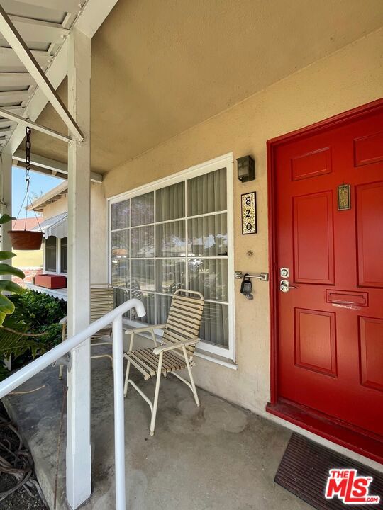 820 APPLEBY Street photo 4