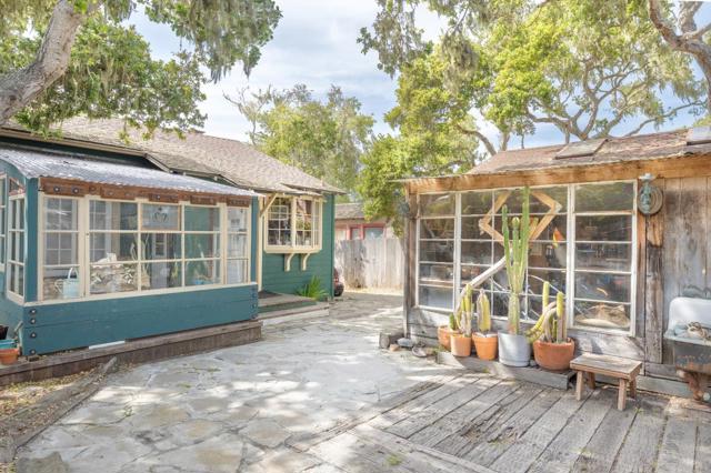 469 Evergreen Road, Pacific Grove CA: https://media.crmls.org/mediaz/5a35c5b5-1a66-4d40-ab1e-2c0551676961.jpg